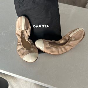 Chanel flats. Two tone (Beize/Cream)